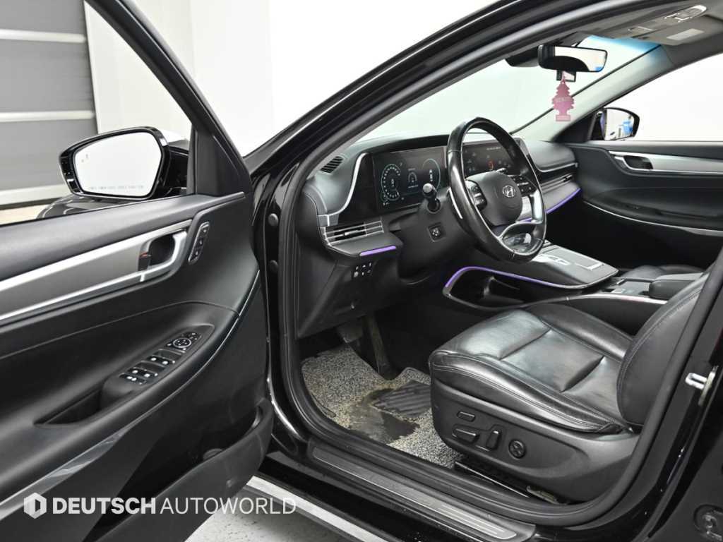 Hyundai Grandeur — photo 11