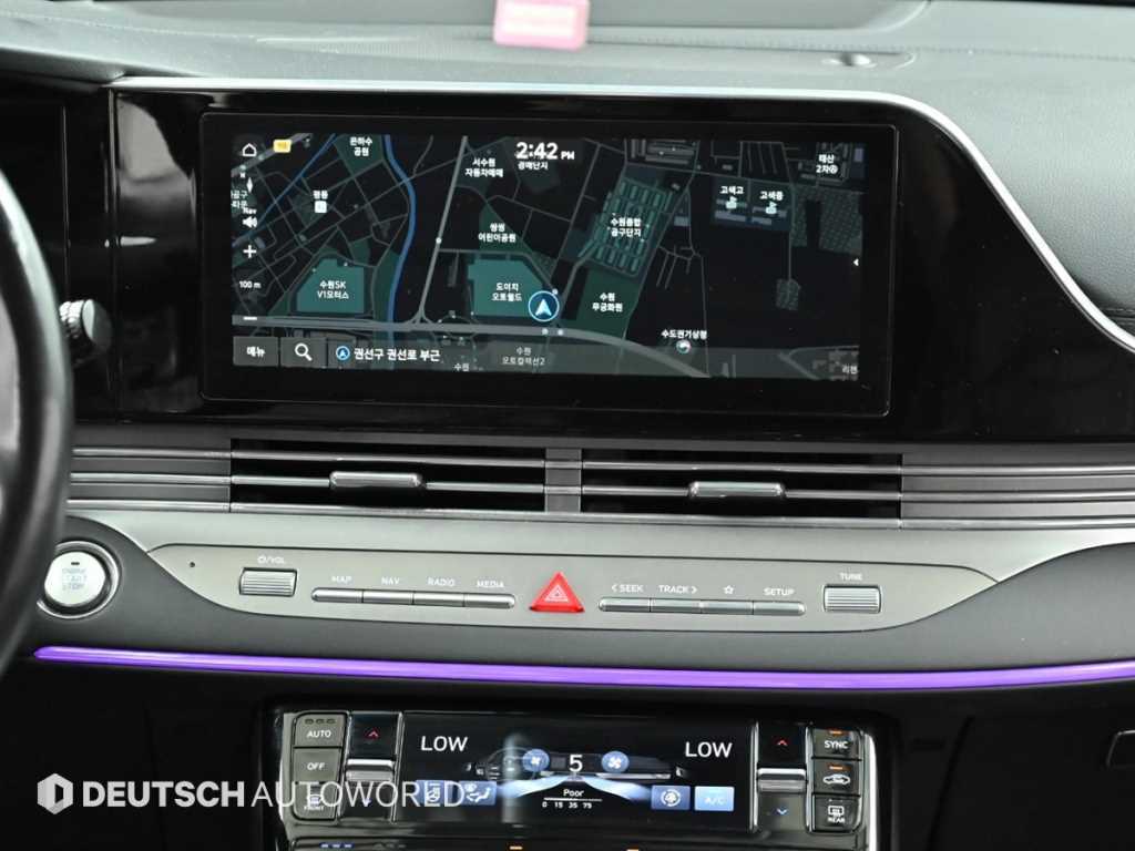 Hyundai Grandeur — photo 14