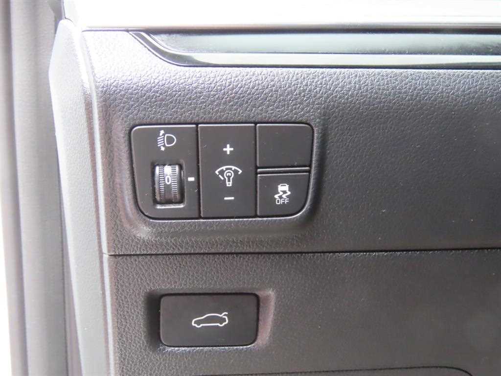 Kia K5 — photo 13