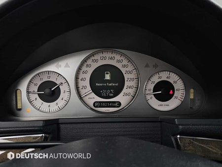 Mercedes-Benz E-Class — photo 08