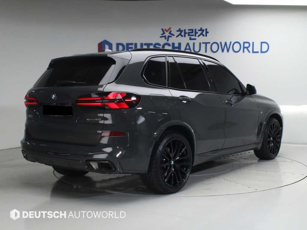 BMW X5 — photo 02