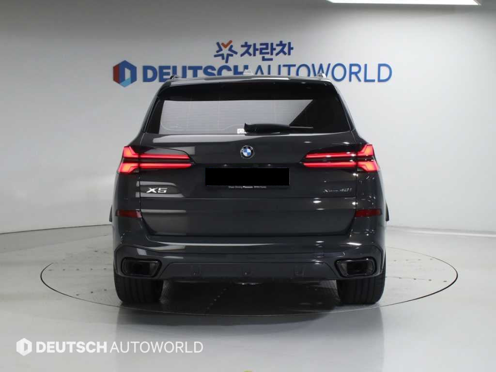 BMW X5 — photo 04