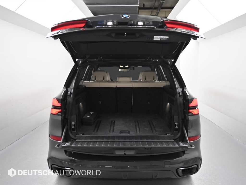 BMW X5 — photo 19