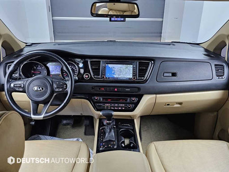 Kia Carnival — photo 07