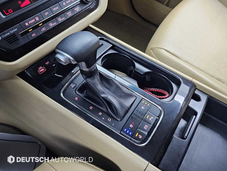 Kia Carnival — photo 09