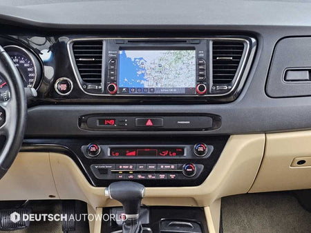 Kia Carnival — photo 14