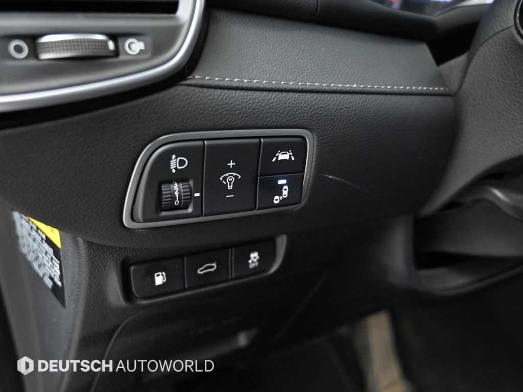Hyundai Grandeur — photo 17