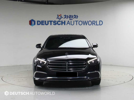Mercedes-Benz E-Class — photo 04