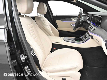 Mercedes-Benz E-Class — photo 10