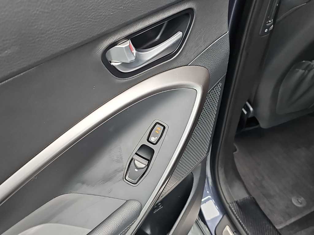 Hyundai Santafe — photo 14