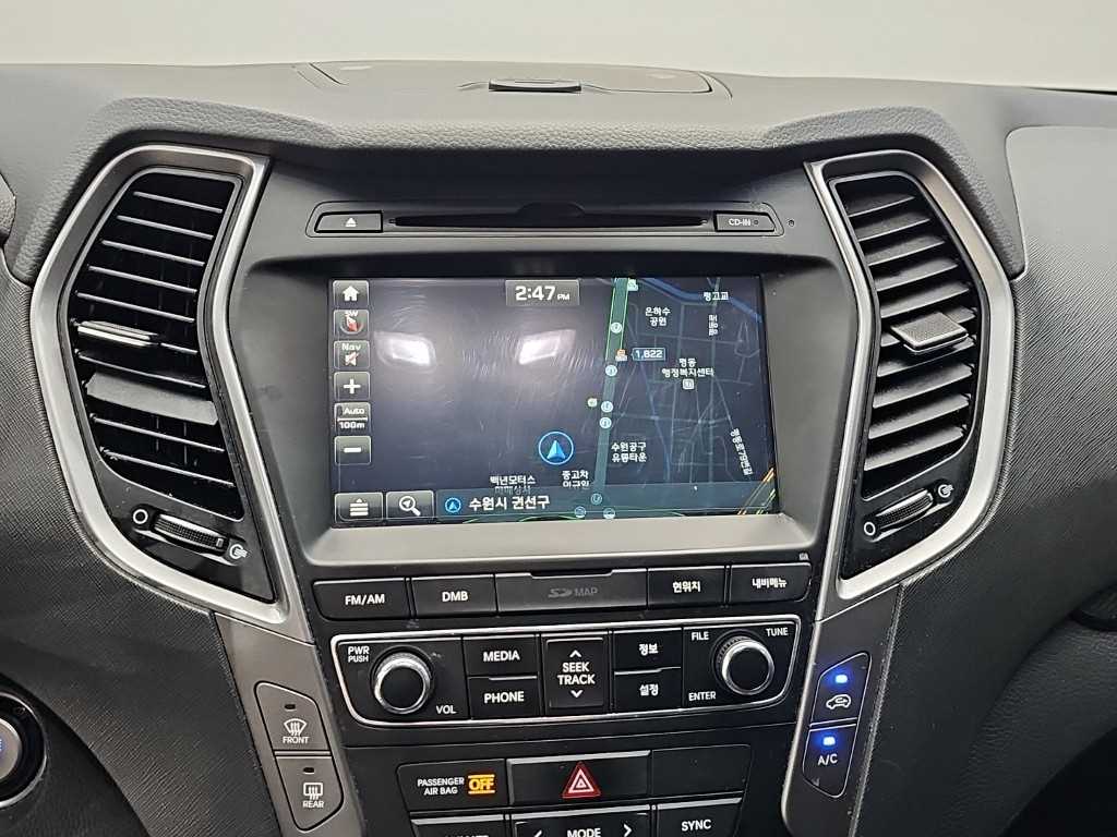 Hyundai Santafe — photo 16