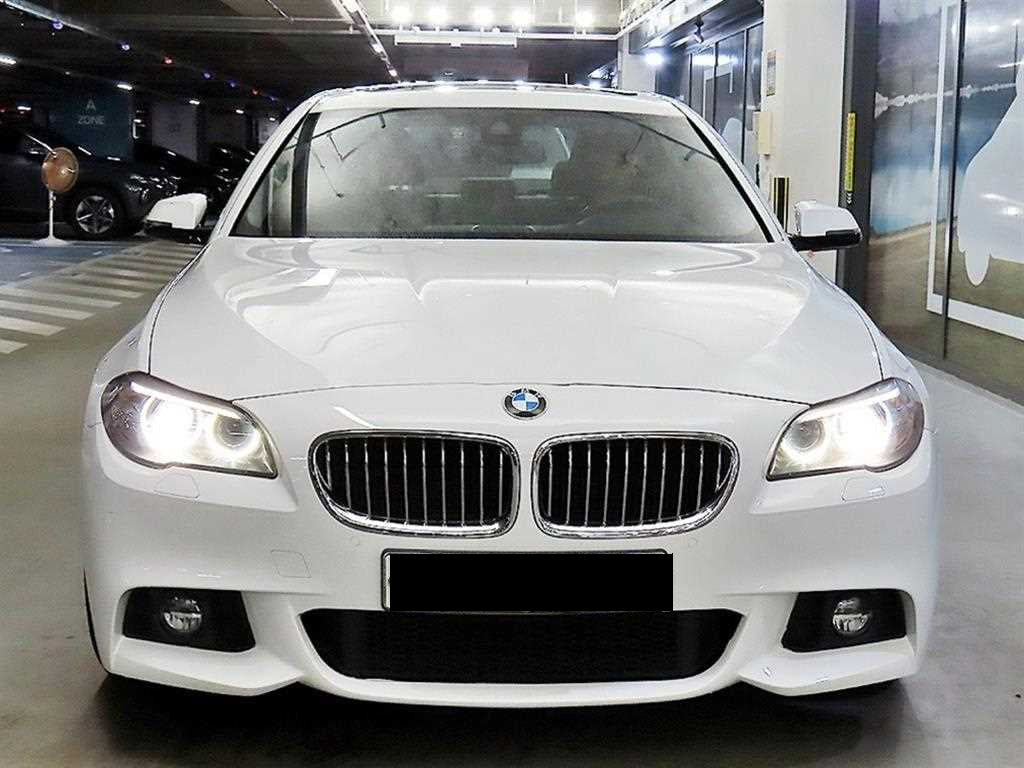 BMW 5-Series — photo 02