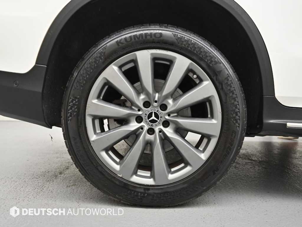 Mercedes-Benz GLC-Class — photo 05