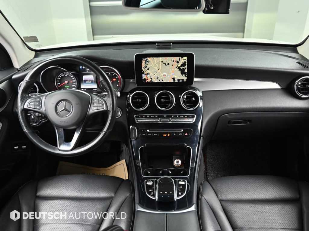 Mercedes-Benz GLC-Class — photo 07