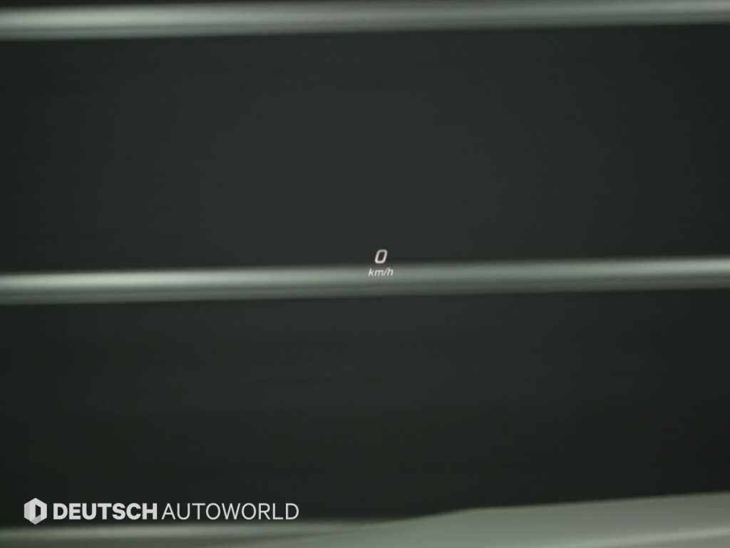 Mercedes-Benz GLC-Class — photo 18