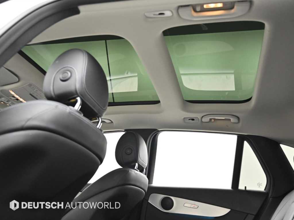 Mercedes-Benz GLC-Class — photo 19