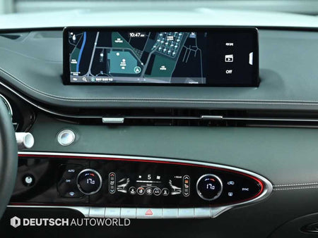Genesis GV70 — photo 14