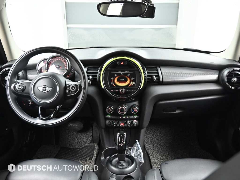 Mini Cooper — photo 07