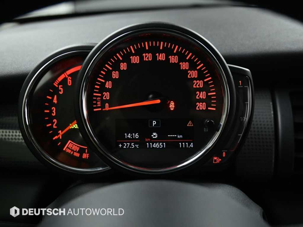 Mini Cooper — photo 08