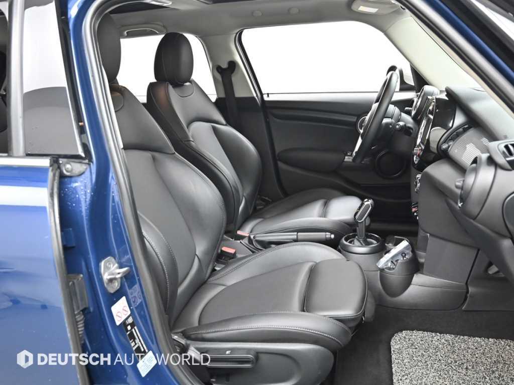 Mini Cooper — photo 10