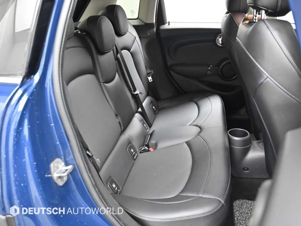 Mini Cooper — photo 12