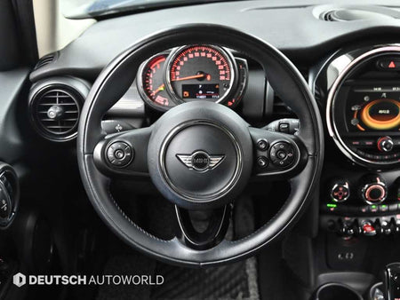 Mini Cooper — photo 13