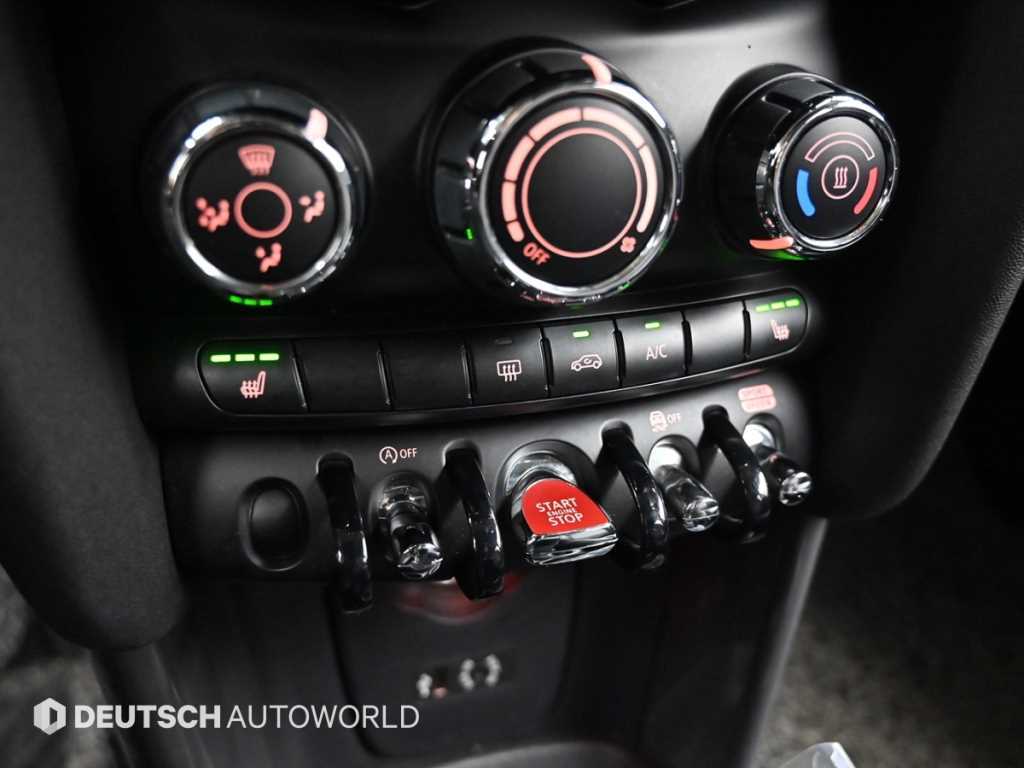 Mini Cooper — photo 17