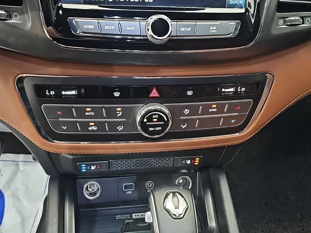 KGM Rexton — photo 10