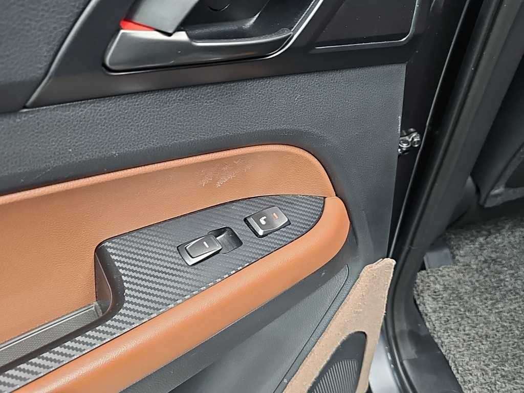 KGM Rexton — photo 13