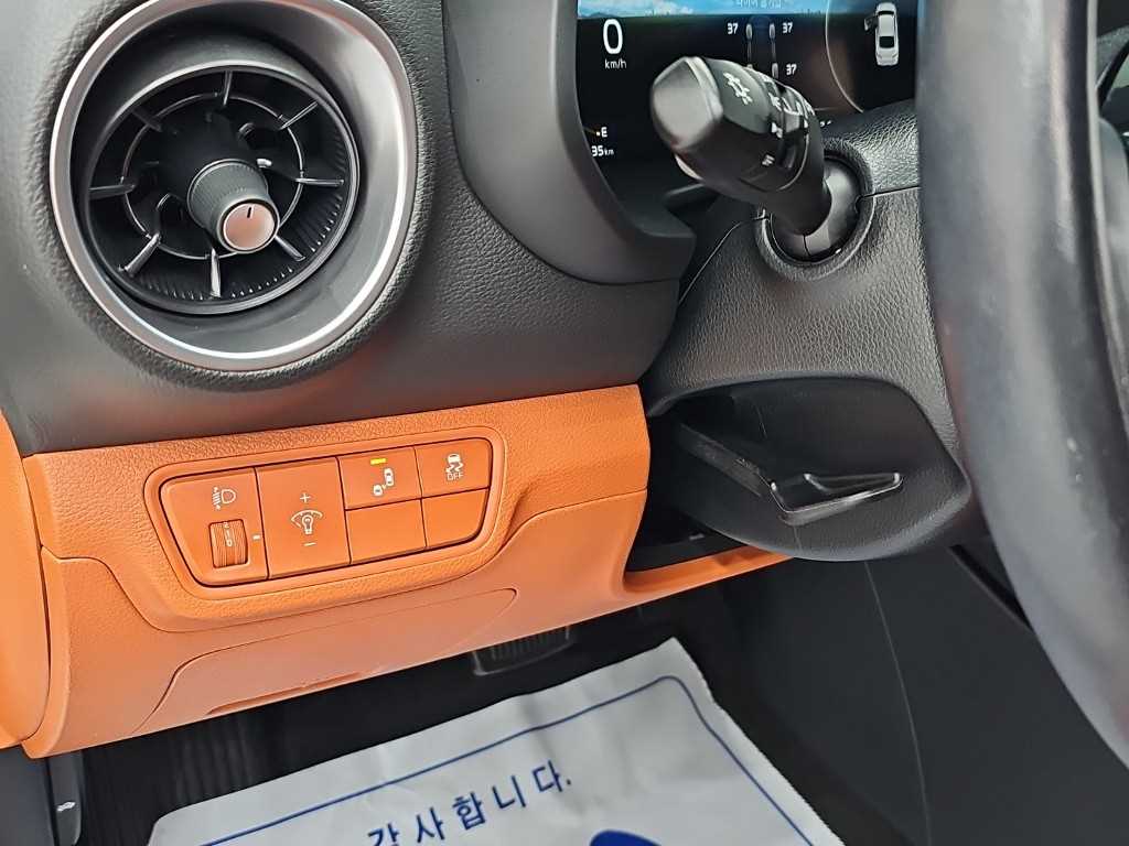 Kia K3 — photo 17