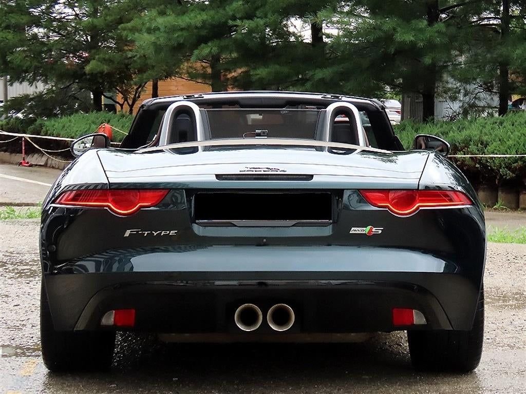 Jaguar F-TYPE — photo 08