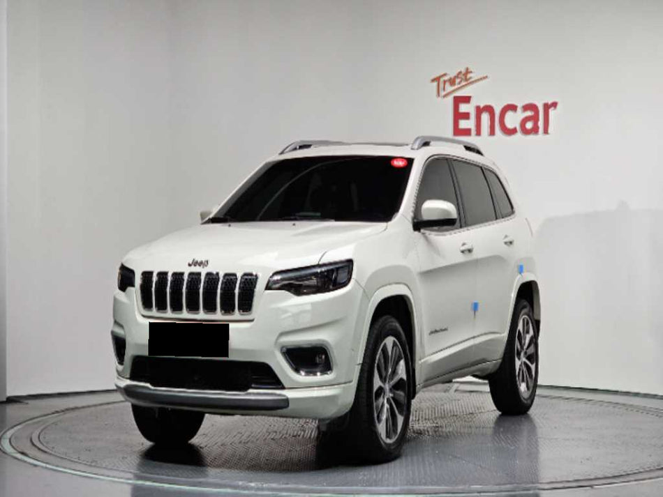 Jeep Cherokee — photo 01