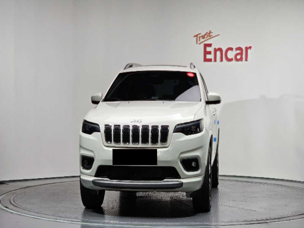 Jeep Cherokee — photo 03