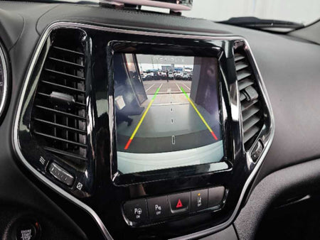 Jeep Cherokee — photo 15