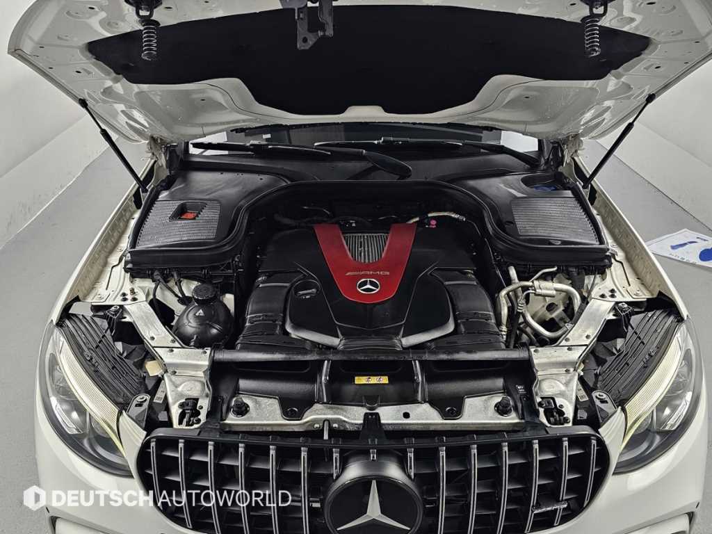 Mercedes-Benz GLC-Class — photo 06