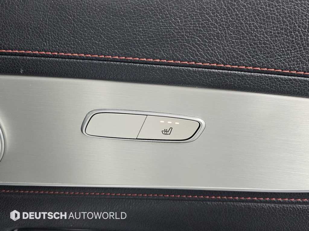 Mercedes-Benz GLC-Class — photo 16
