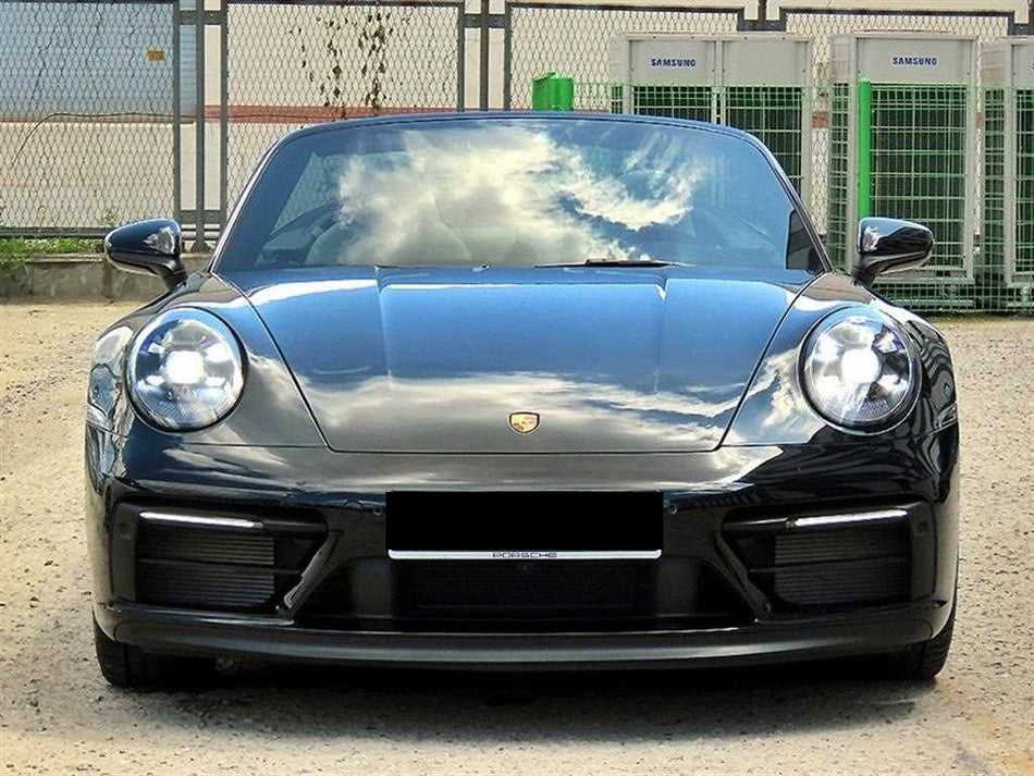 Porsche 911 — photo 01