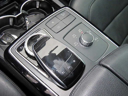 Mercedes-Benz GLE-Class — photo 13