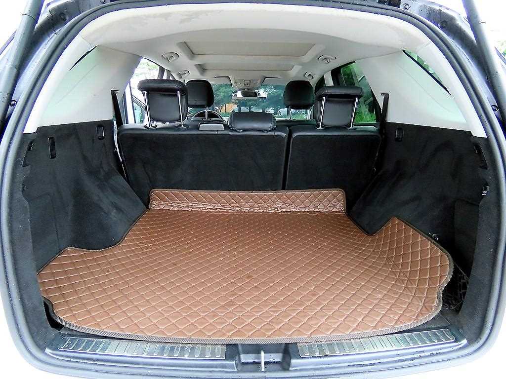 Mercedes-Benz GLE-Class — photo 17