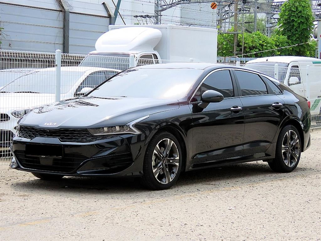 Kia K5 — photo 02