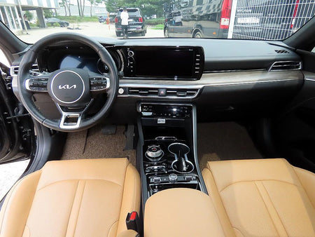 Kia K5 — photo 07