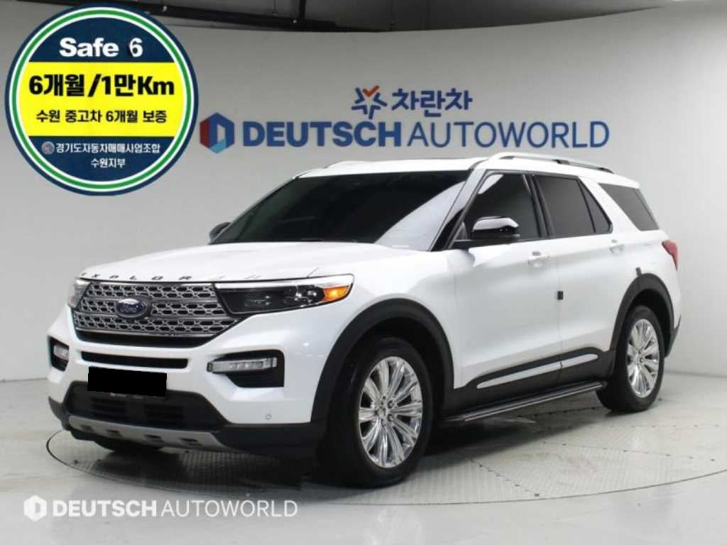 Ford Explorer — photo 01