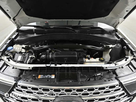Ford Explorer — photo 06