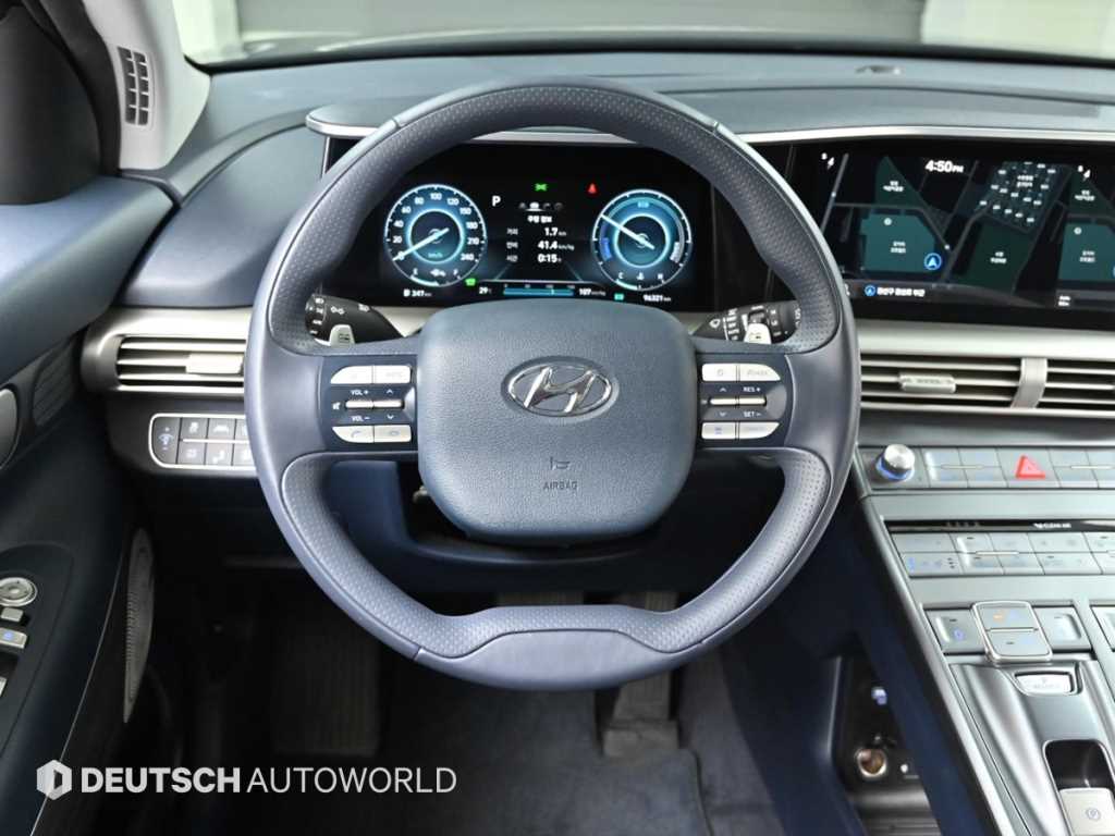 Hyundai Nexo — photo 13
