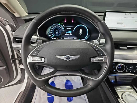 Genesis G80 — photo 09