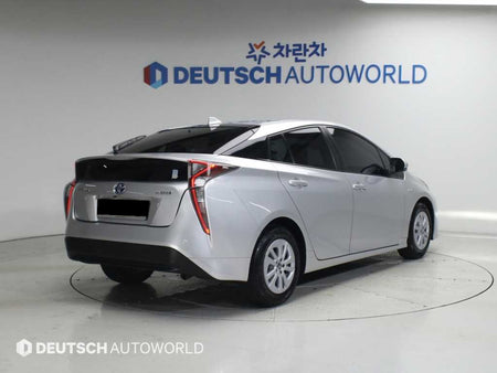 Toyota Prius — photo 03