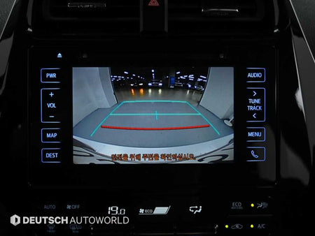 Toyota Prius — photo 13