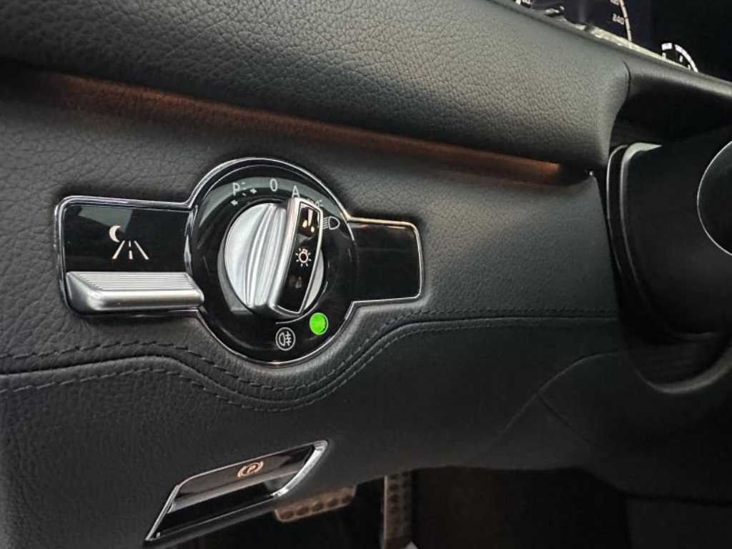 Mercedes-Benz CL-Class — photo 09