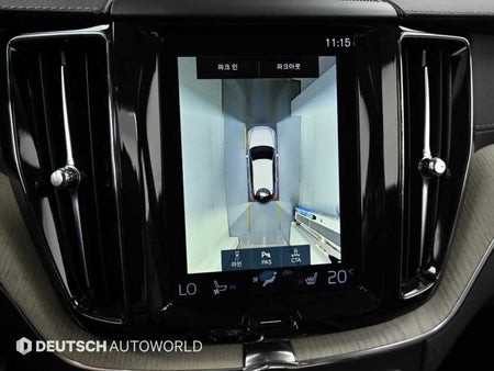 Volvo XC60 — photo 15