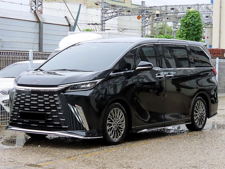 Lexus LM — photo 02